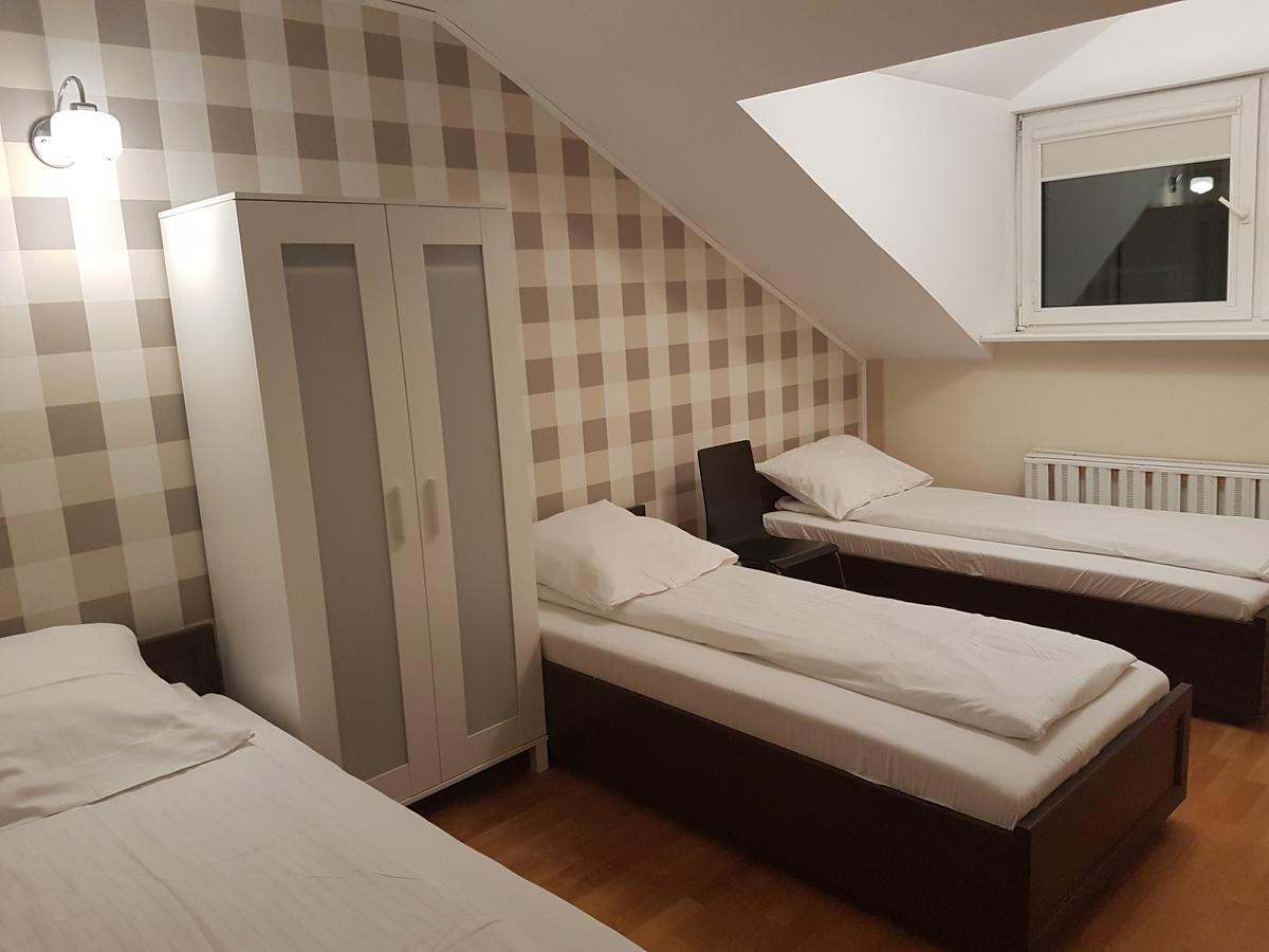 Duszka Hostel Warschau Buitenkant foto